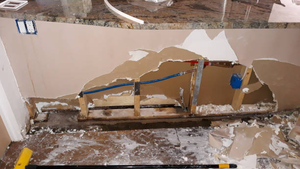 Best Emergency water damage restoration  in Byron, CA