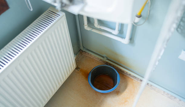 Best Commercial water damage restoration  in Byron, CA